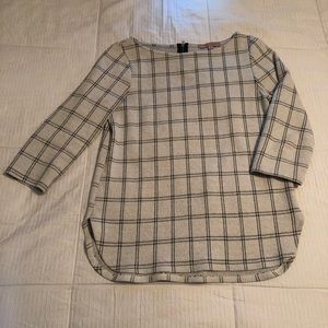 Quarter Length Sleeve Blouse